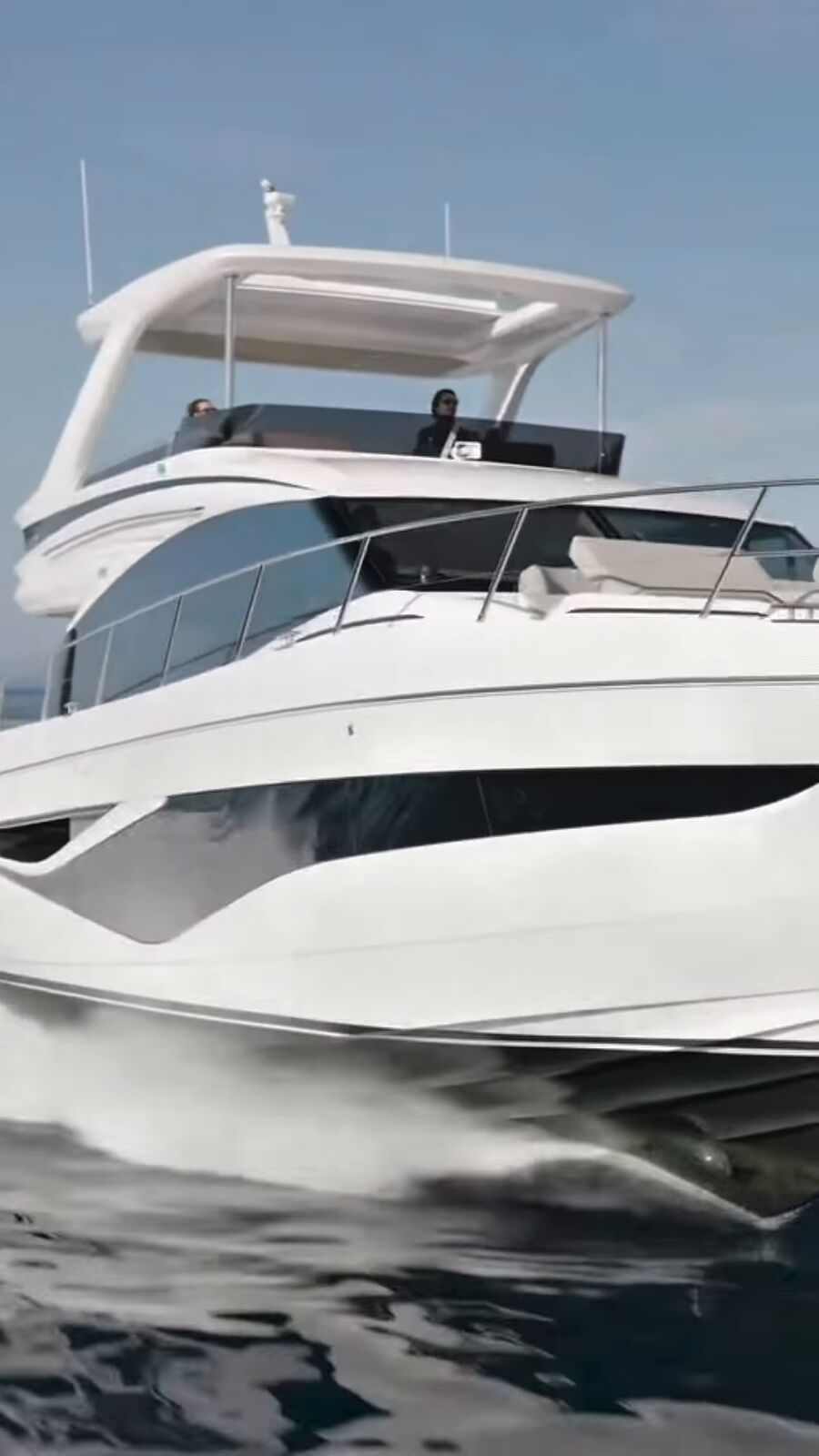 Flybridge yacht running